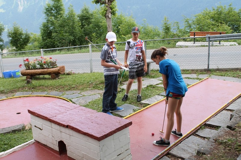 Village Camps International Summer Camp Leysin, Switzerland 2026-08-15 https://www.villagecamps.com/journals_admin/images/698-23-yellowrotation (9).jpg